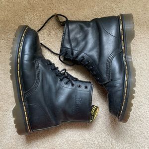 Vintage Made In England Dr Martens Boots Size 8 UK